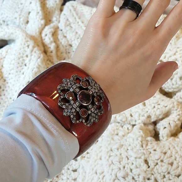 Chunky cuff bracelet - Picture 2 of 2